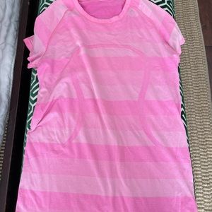 Lululemon Swiftly size 12 pink